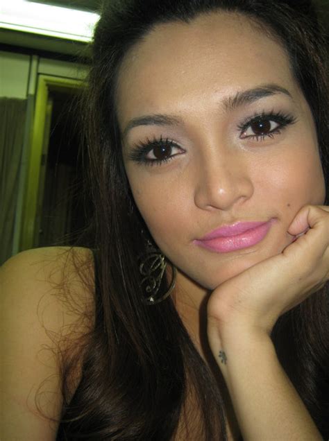 'pinay close.